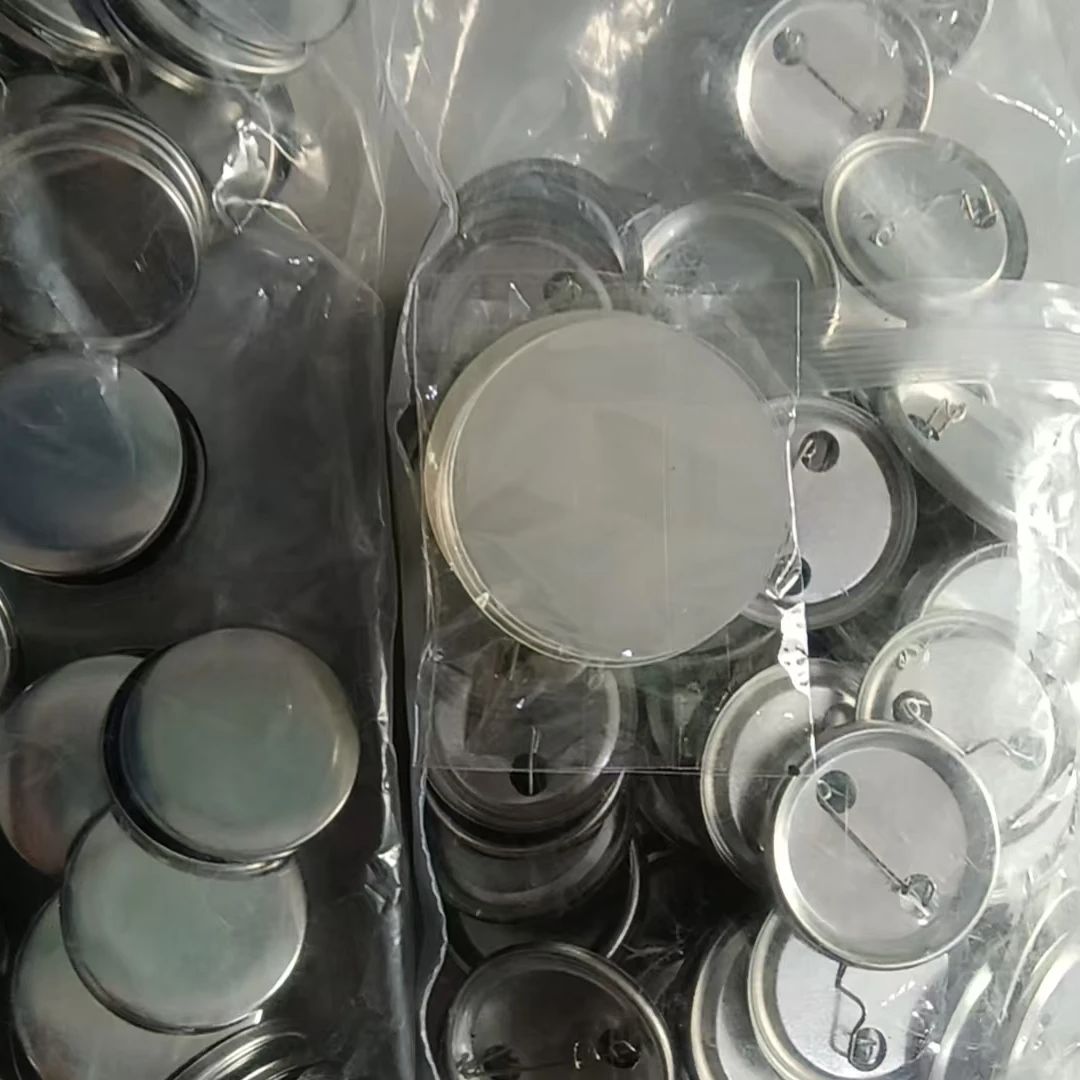 500 قطعة من أزرار الشارات المع - مراجعة Button Badge Blank وسعره